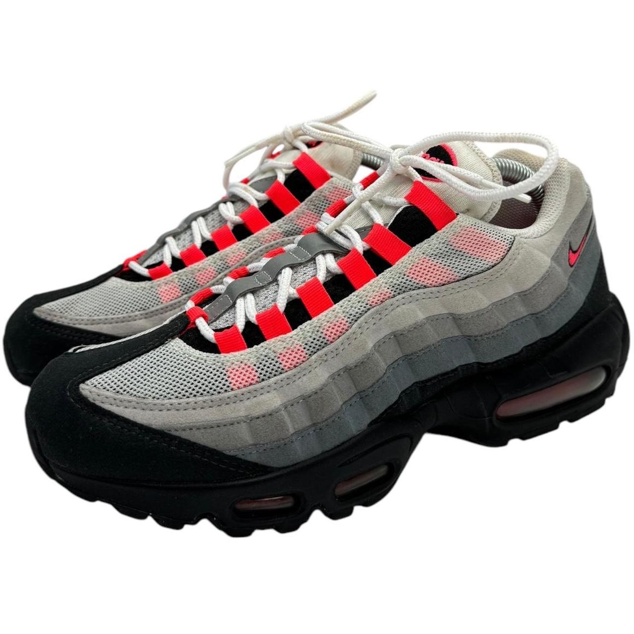 Nike Air Max 95 Solar Red (7.5)