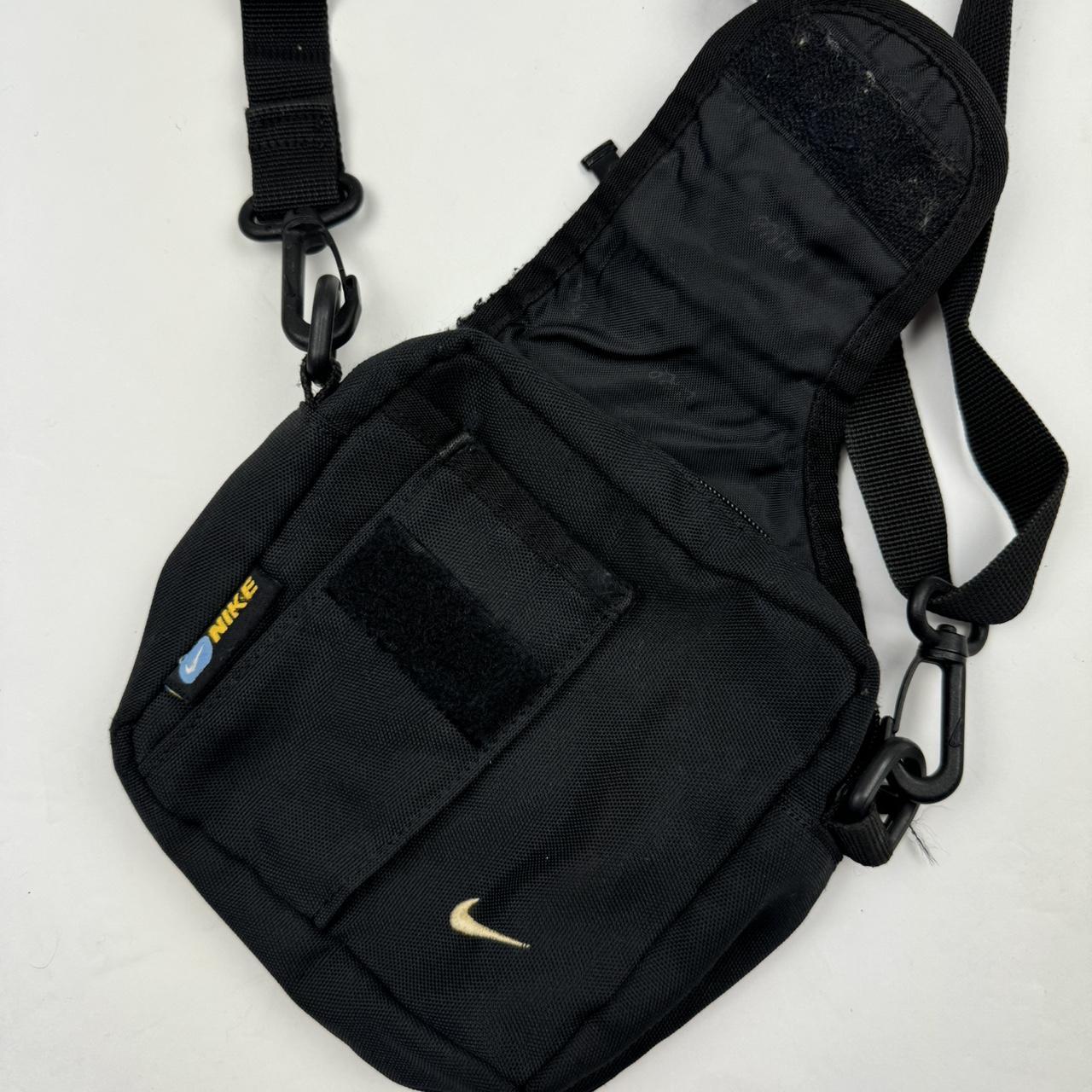 Vintage Nike Cross Body Bag