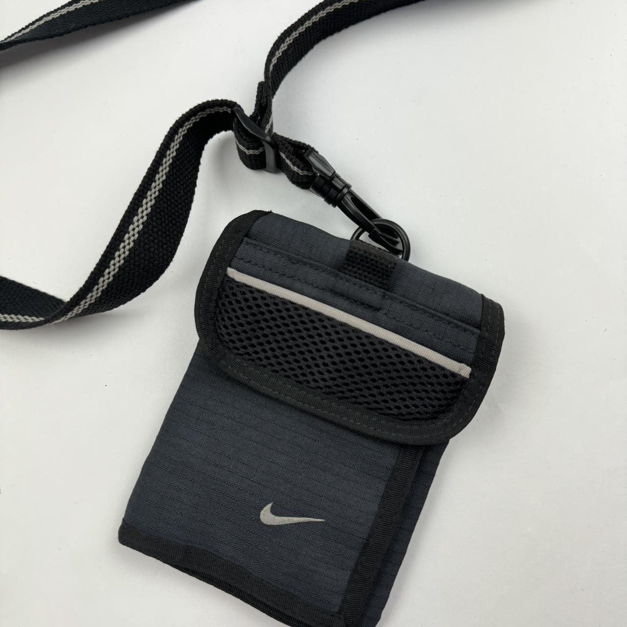 Vintage Nike Cross Body Bag