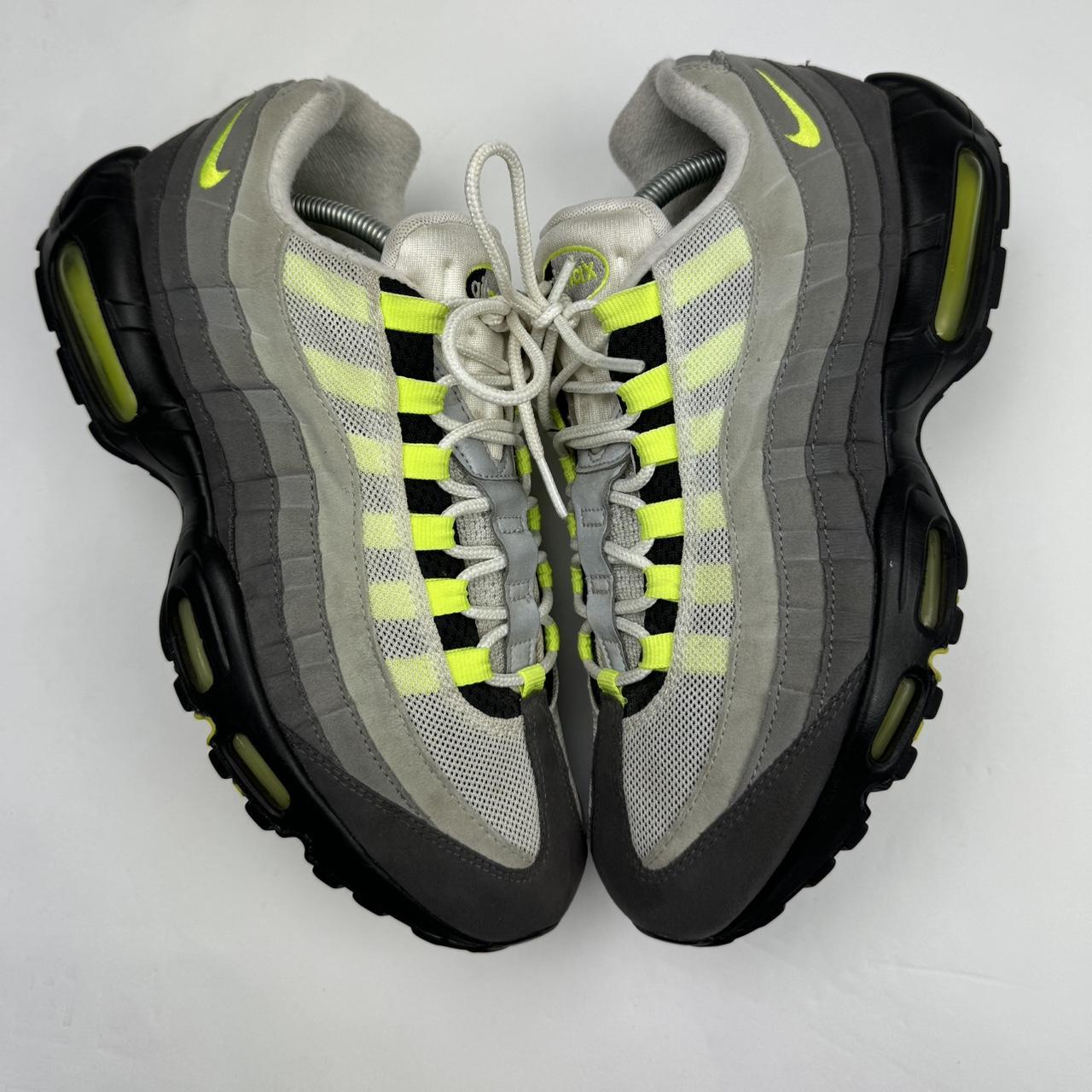 Nike Air Max 95 Neon (9)