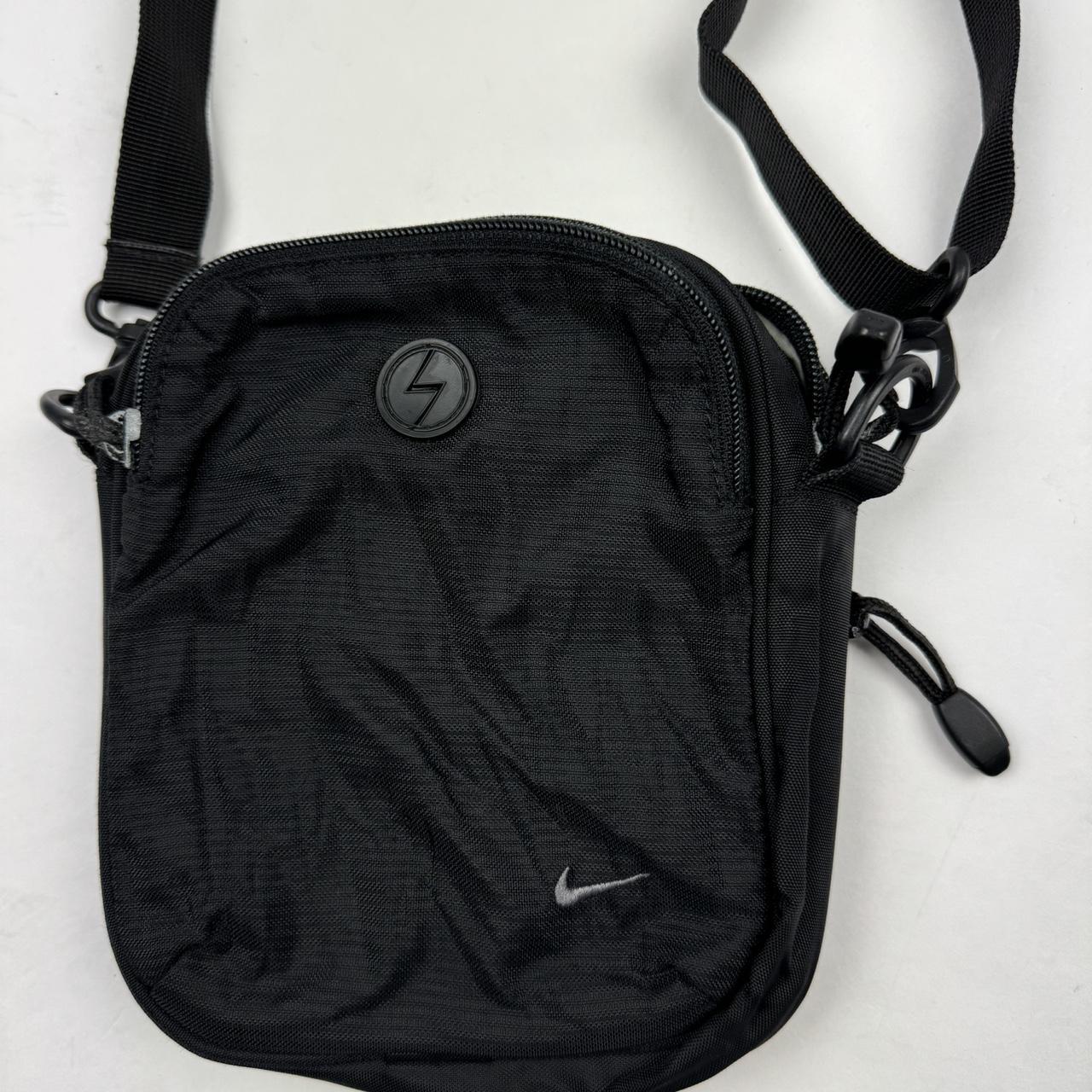 Vintage Nike Cross Body Bag