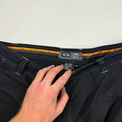 Vintage Oakley Software Shorts (38")