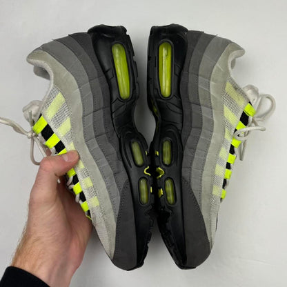 Nike Air Max 95 Neon (9)