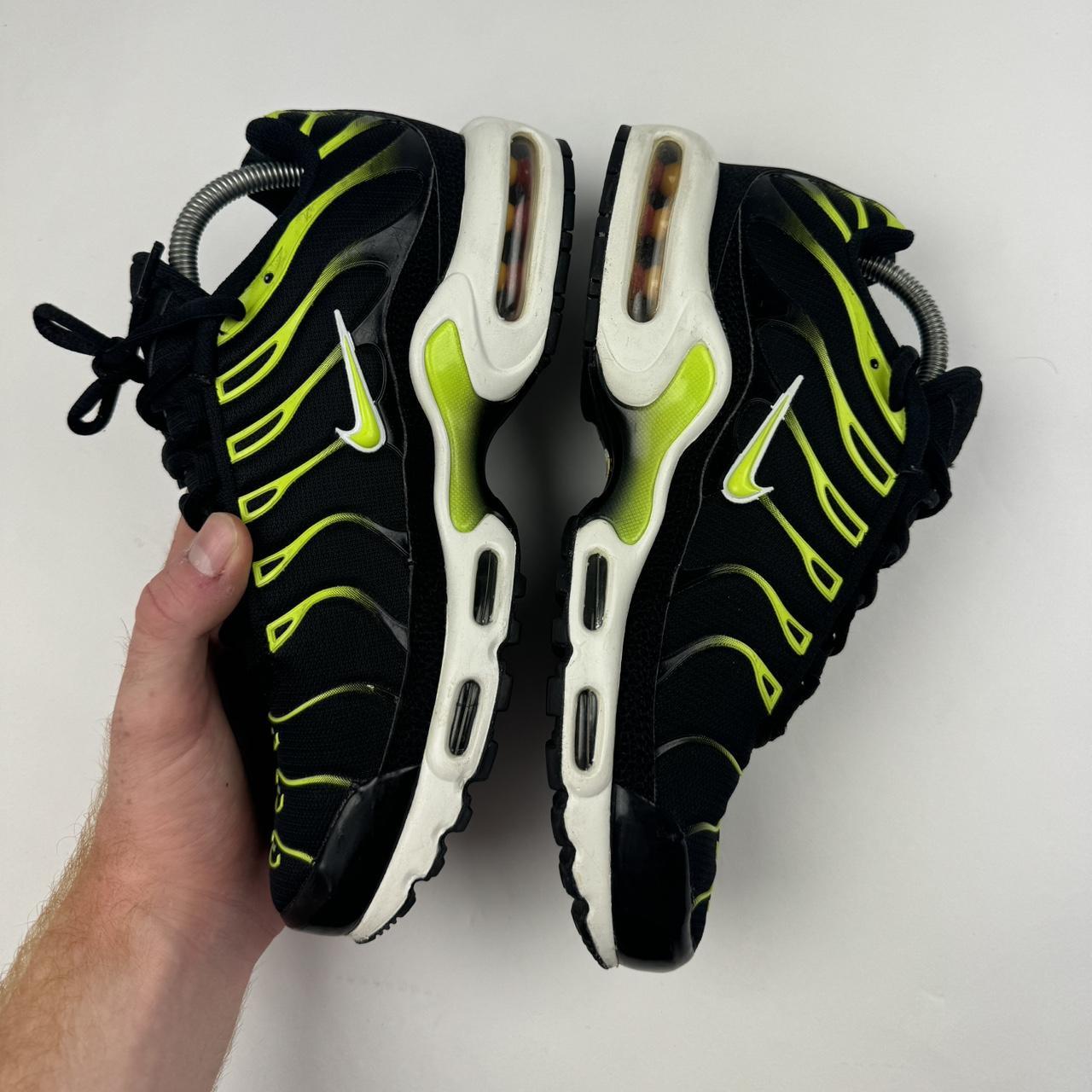 Nike Air Max TN (7.5)